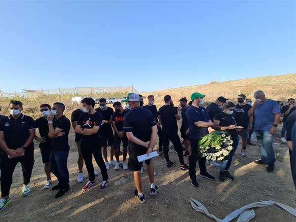 מאות הגיעו להלוויה (האתר הרשמי של מכבי חיפה)