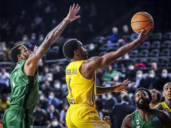 רגלנד. ערב מאכזב שלו (FIBA)