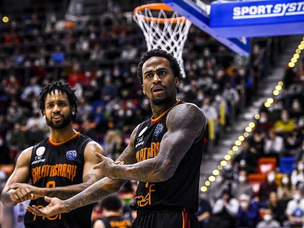 טרימבל ודי בוסט. מוכנים? (FIBA)