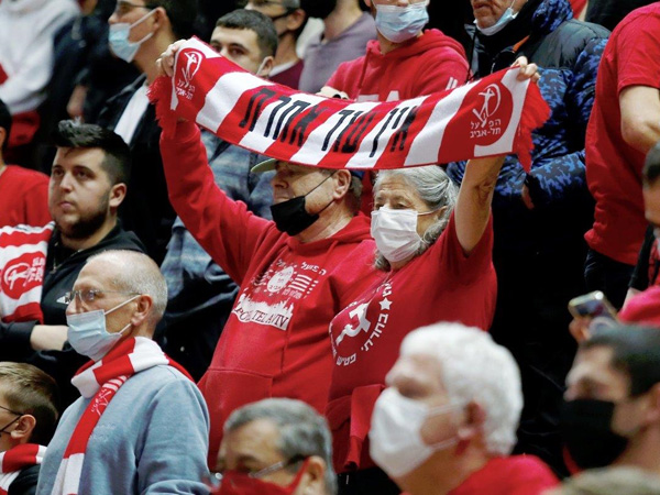 הכדורסל חשוב לאוהדי הפועל ת"א לא פחות מהכדורגל (אלן שיבר)