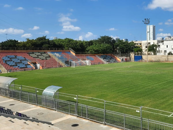 היציע המערבי (צילום: רועי ויינברג)