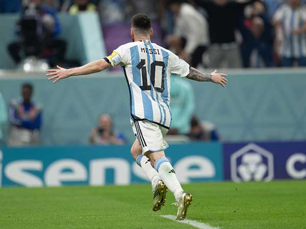 "מסי ניצח אותנו" (GETTY)