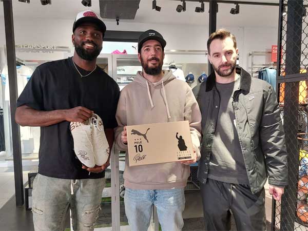 (מימין: אסף עשור, Head of Marketing, Puma Israel)
