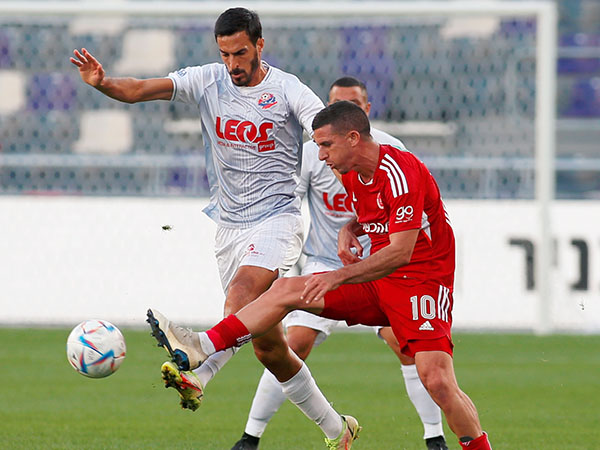 ורד. ציון 5 (אלן שיבר)