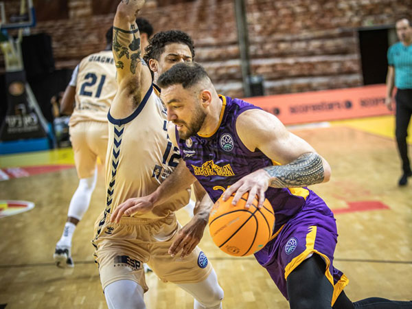 והודחה מאירופה בראש מורם (FIBA)