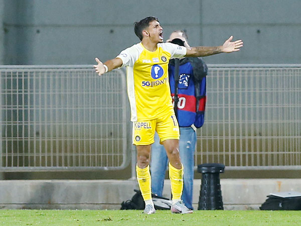 אבל במחצית השנייה נכנעה (צילום: אלן שיבר)