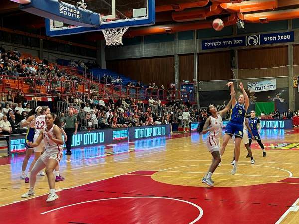 משחק חמישי נכפה