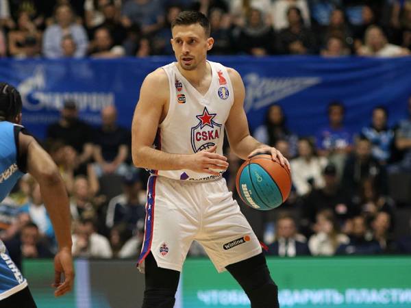 אלכסה אברמוביץ`. דובאי התחמשה בצורה מרשימה (GETTY)