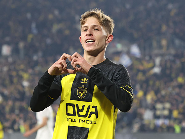 עכשיו הוא צריך לקחת תואר (דני מרון)