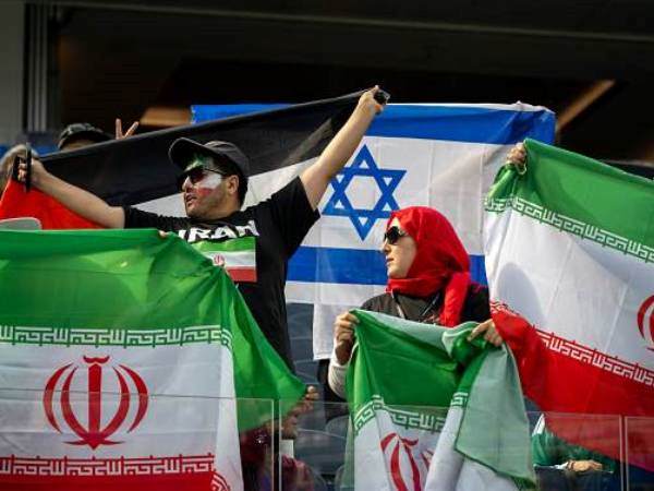 דגלי ישראל, פלסטין ואיראן זה לצד זה (GETTY)