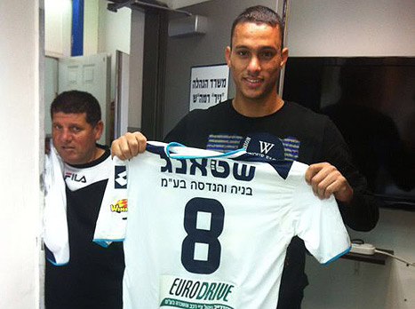 אזברגה. על המשבצת של אבו זייד