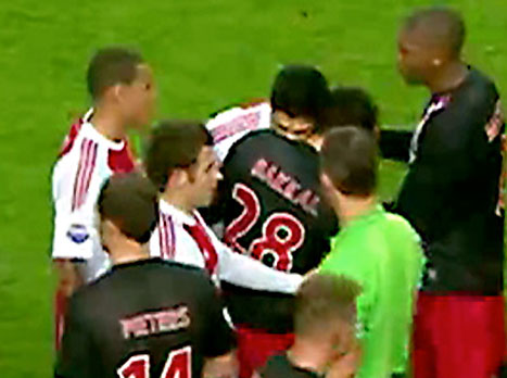 היסטוריה של אלימות. הנשיכה של באקאל (GETTYIMAGES)