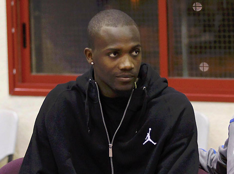 נפצע, ופתאום לא רצו אותו יותר (אלן שיבר)