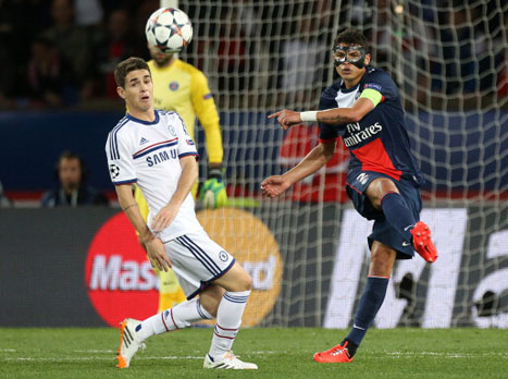 טיאגו סילבה ואוסקר במפגש האחרון בין הקבוצות (gettyimages)