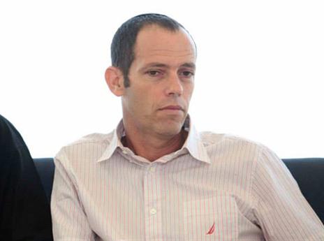 צביקה ליבר
