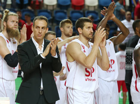 קטש, מצא מחליף לגייטס (אלן שיבר)