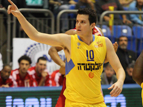 גיא פניני יוצא למפגש מול היריבה מהליגה השניה (מנהלת הליגה)