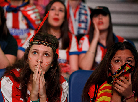 אוהדי אתלטיקו התפללו לשער שוויון (gettyimages)