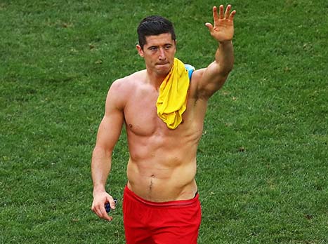 לבנדובסקי בבצורת (GETTYIMAGES)