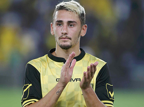 עובר לספרד. אצילי (אלן שיבר)