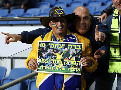 החלוץ לא נרגע גם אחרי שיחה עם קרויף (אלן שיבר)