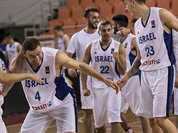 מסע הקסם יסתיים בתואר? (FIBA)