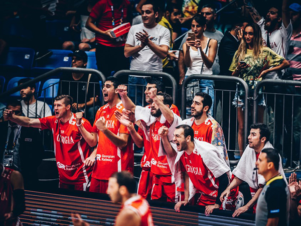 הספסל של גיאורגיה דורש ניצחון (FIBA)