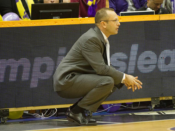 המומנטום נעצר. שמיר (FIBA)