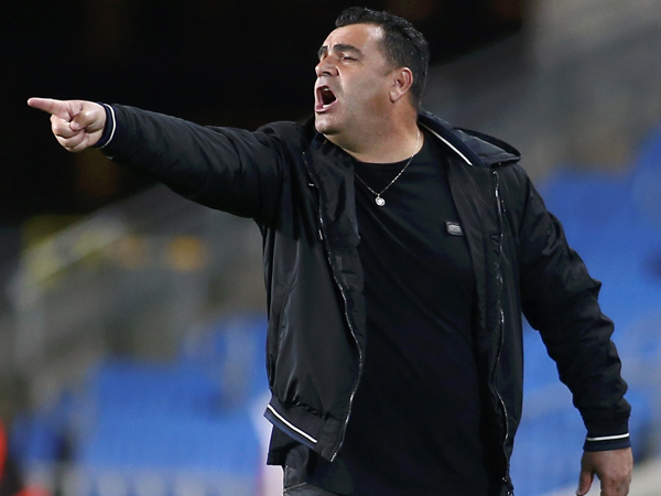 קורצקי. מחדיר ביטחון בשחקנים (אלן שיבר)