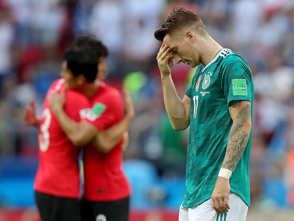 רויס מבואס, על רקע החגיגות של הקוראנים (getty)