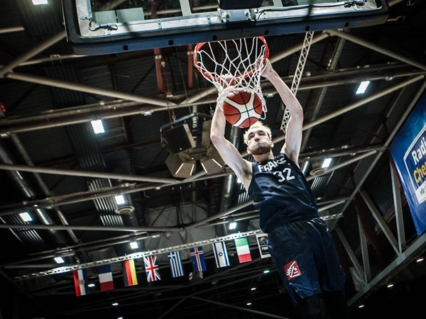ווטייה. המנהיג הצרפתי (FIBA)