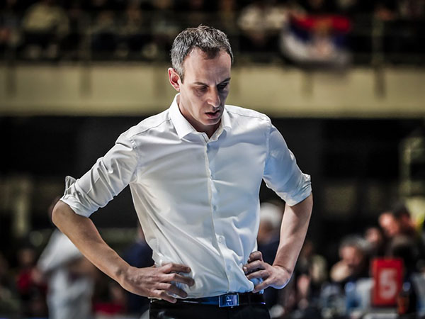 סיום כואב לקמפיין, קטש (fiba)