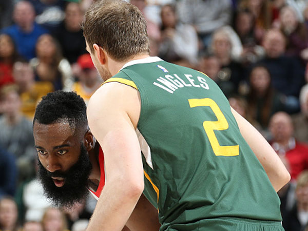 כל יוטה מול הארדן (צילום: Melissa Majchrzak/NBAE via Getty Images)