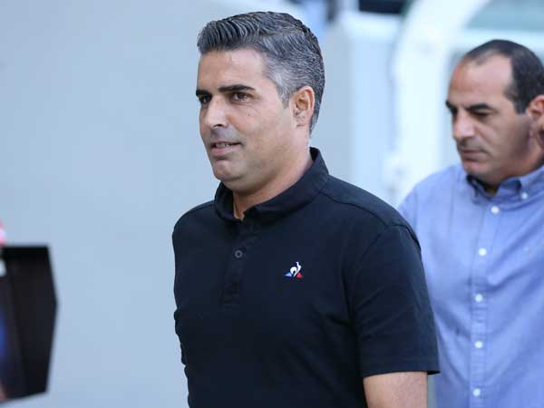 כאב ראש לפני האלופה. סילבס (מאור אלקסלסי)