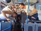 טירוף באוטובוס: צפו בסרביה חוגגת את הארד