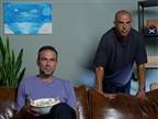 העולם כולו נגדנו - פרק קורע מצחוק