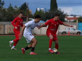 (באדיבות הפועל תל אביב)