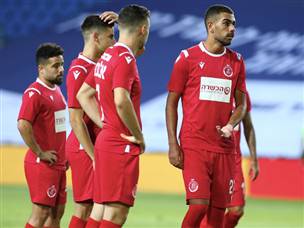 שחקני הפועל ת"א התקשו לצאת מההלם (אלן שיבר)