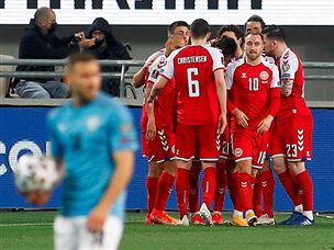 שני שערים בגלל שטויות בהגנה, חבל (אלן שיבר)