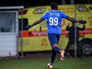 הצמד שלא הספיק, פרייר (מאור אלקסלסי)