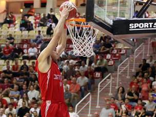 שגב בדרך לחצי (מנהלת הליגה, לילך וייס-רוזנברג)