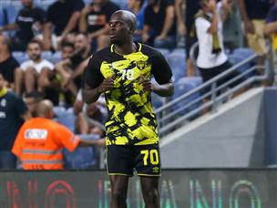 וה"קרוקודיל" בא רעב (צילום: דני מרון)