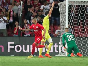 ונתן לאוהדי ב"ש ארבע דקות לחלום (אלן שיבר)