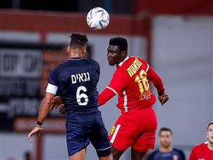 מאבקי אוויר (מאור אלקסלסי)