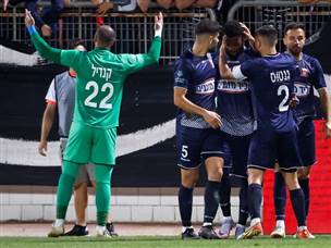 פלומן החזיר את היתרון (מאור אלקסלסי)