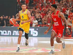 מי תניף בשלישי? (אלן שיבר)