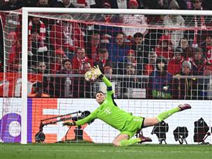 מנואל נוייר רשם הצלה גדולה (GETTY)