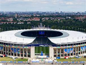 ברלין התכוננה לגמר יורו מהסרטים (GETTY)