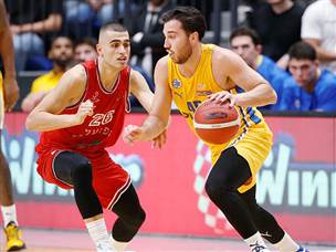 בלאט ומדר בקרב הרכזים הישראליים המובילים (אלן שיבר)