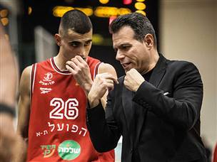 במעמד צד אחד (עודד קרני)